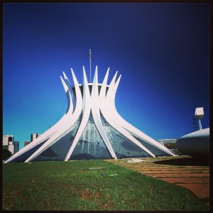 cathédrale de Brasilia, comme un arbre
